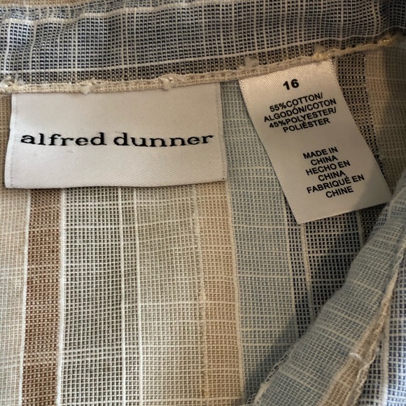 Alfred Dunner Botton Up Casual Textured Top - Picture 2 of 6